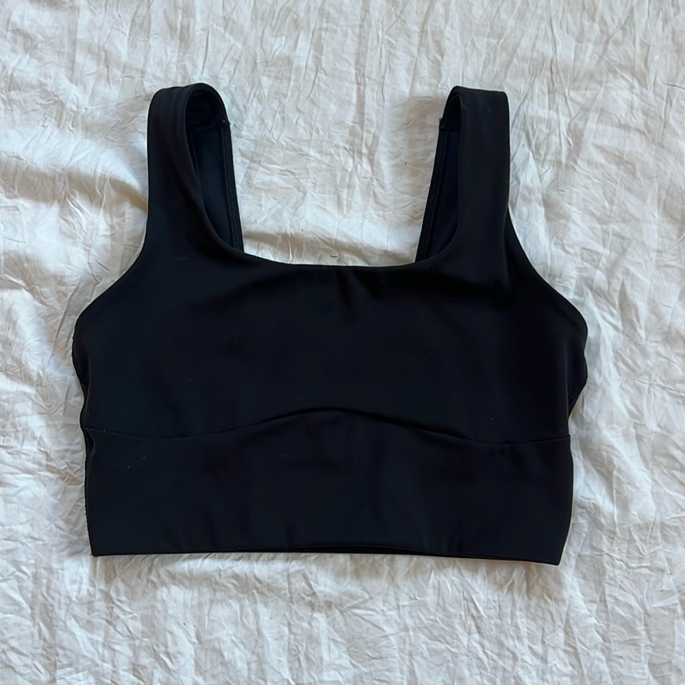 Gym shark sports bra